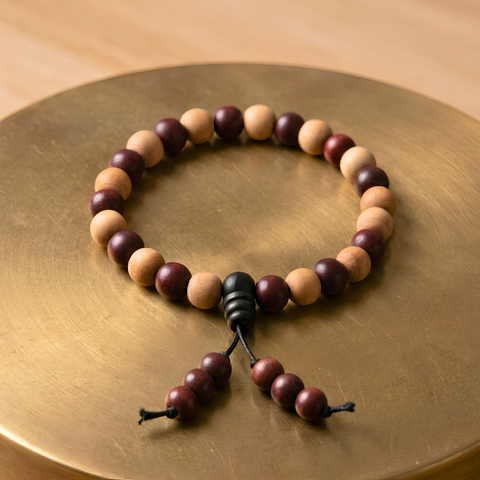 Red & White Sandalwood Bracelet – Natural Sandalwood Combination Bracelet | Ishwar Tattva